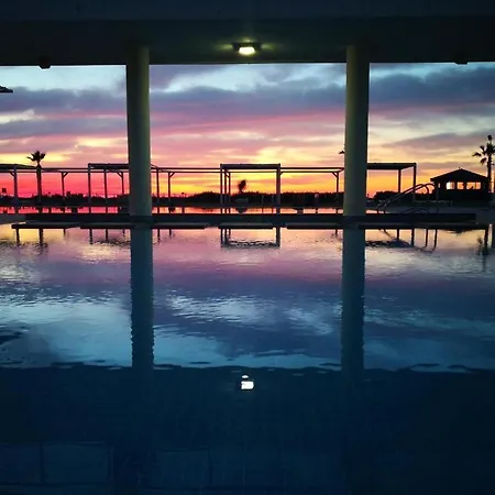 Aphrodite Beachfront - North Cyprus Appartement