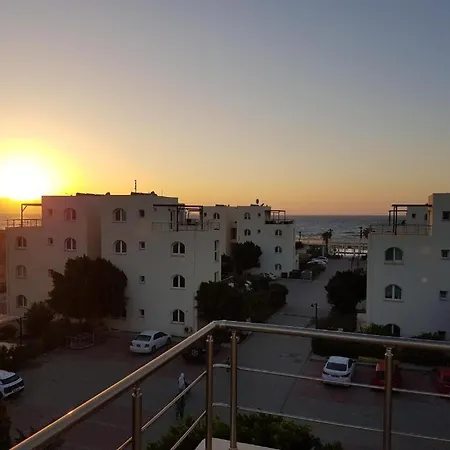 Aphrodite Beachfront - North Cyprus Газиверан