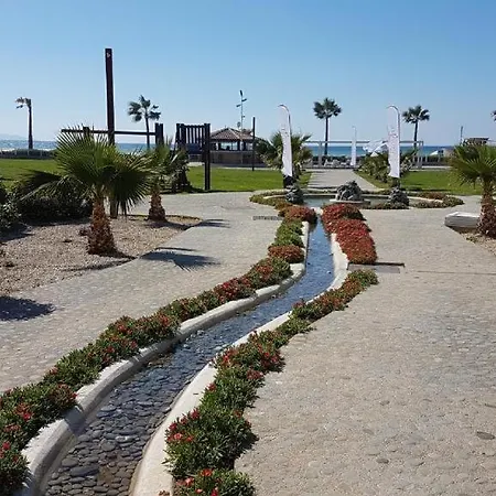 Aphrodite Beachfront - North Cyprus Lägenhet